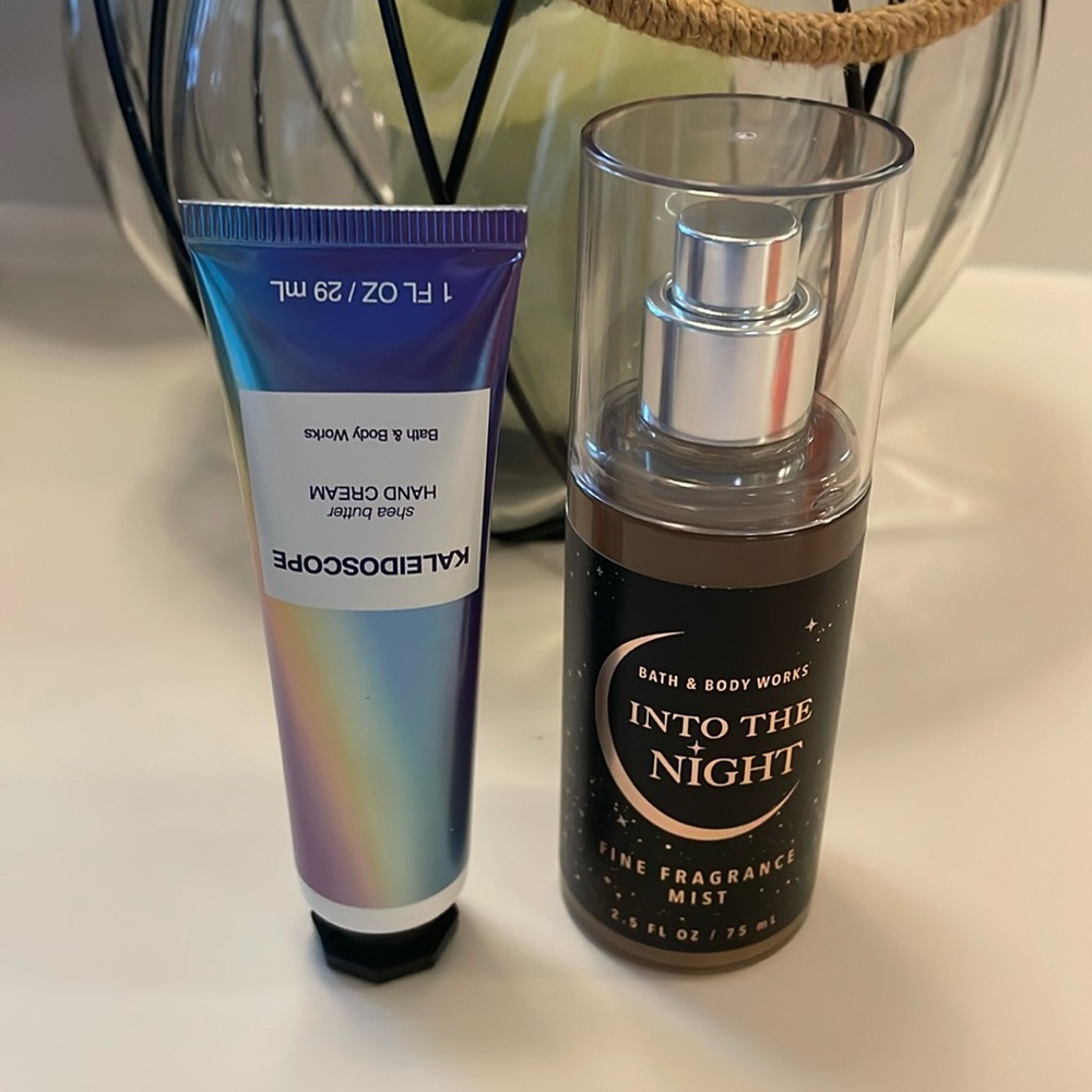 Bath and Body Works Body Spray and Hand Cream NWT